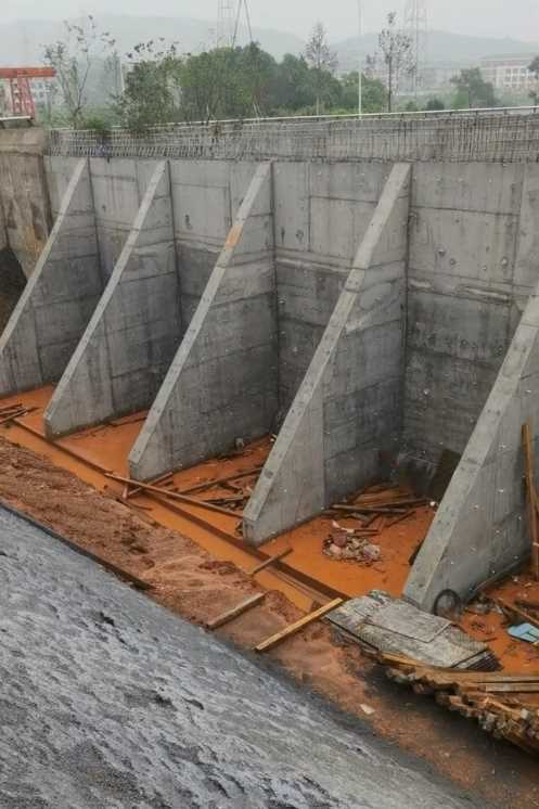 郑州管城回族区锚杆式挡土墙